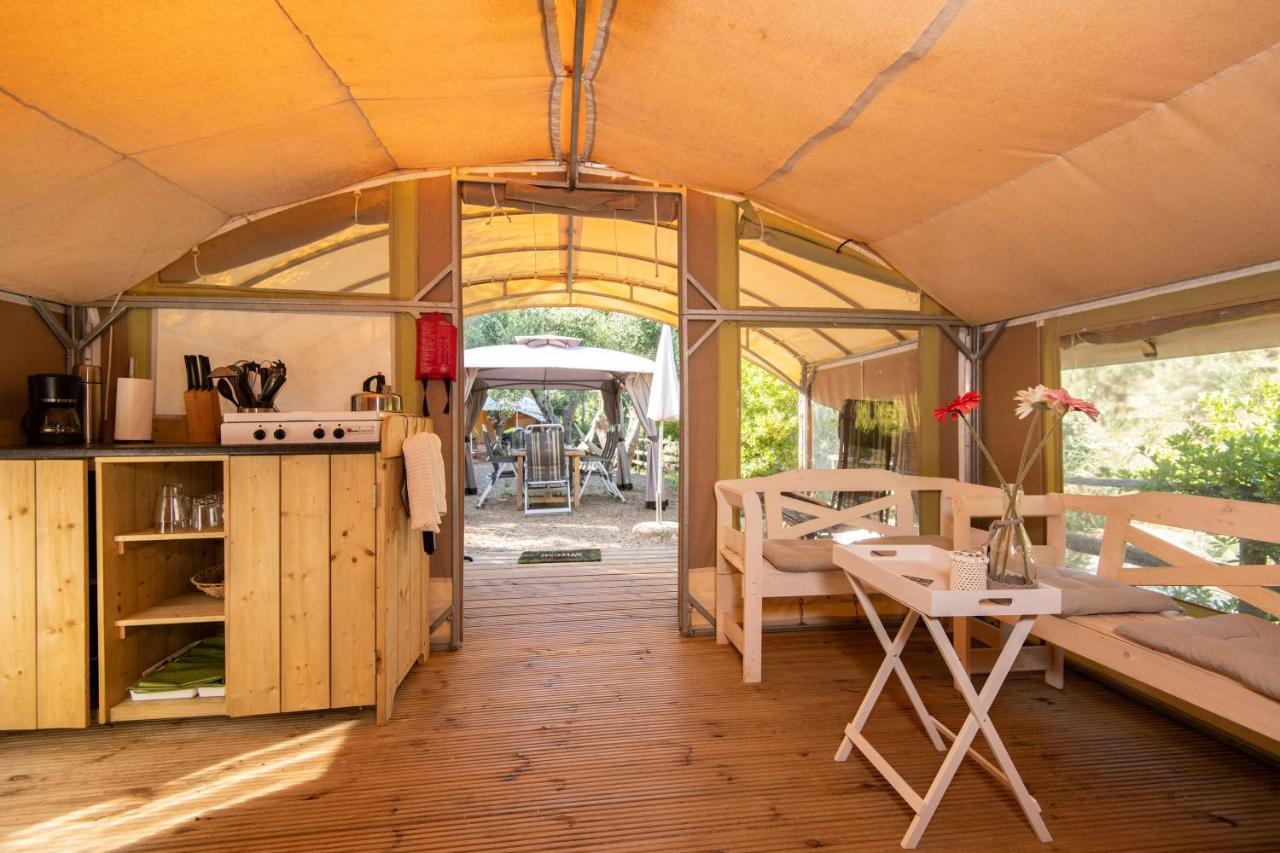 Divacamp Glamping Resort 캄필리아 마리티마 외부 사진